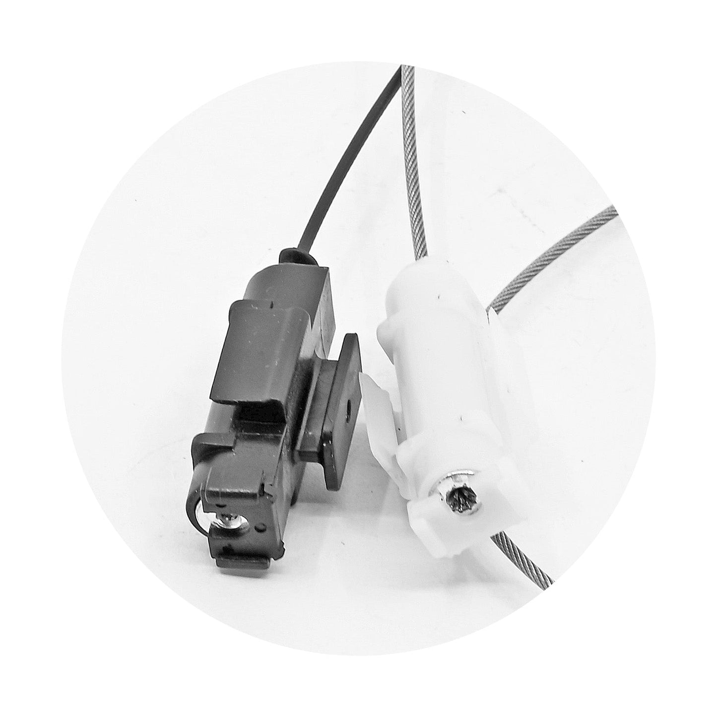 CHICOTE CERRADURA TOYOTA SIENNA /TRASERA/IZQUIERDO